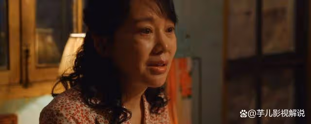 《小巷人家》黃玲不收金項鍊,卻收下存摺,她是真的為女兒考慮