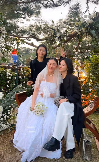 宋慧喬金高銀Jennie婚禮爭艷超美!邊佑錫帥得像拍偶像劇