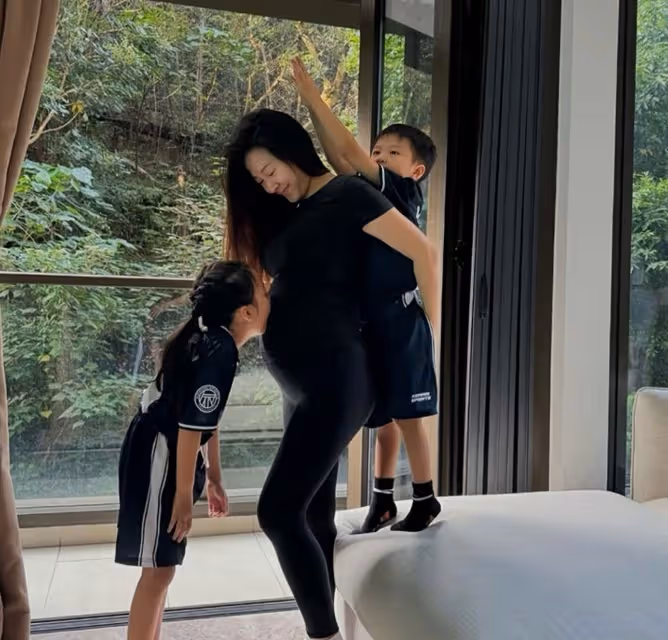 恭喜!香港女星突然宣布懷孕,嫁「豬肉王子」享富太太生活