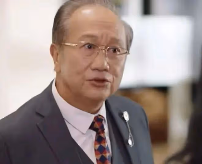 TVB總監製親解《黑色月光》郭鋒被配音真相,老戲骨獲贊專業敬業