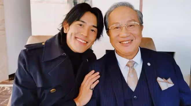 39歲香港男星新劇演出獲贊，自爆小時候是肥仔，曾因數月沒工作患情緒病