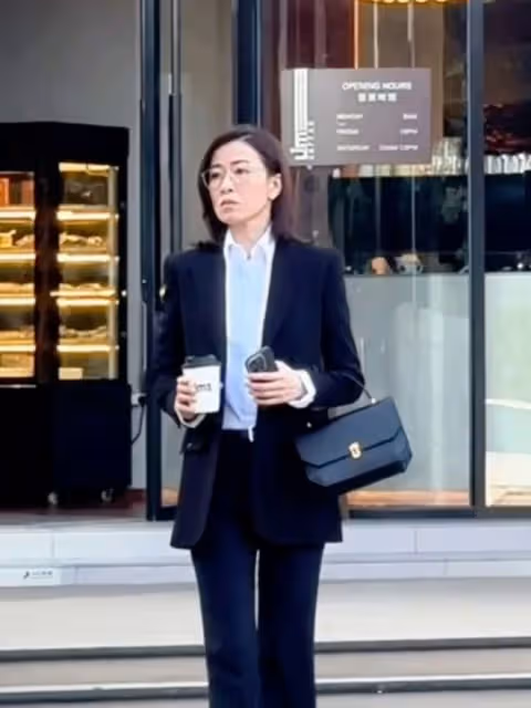 TVB視後秘密接拍律政劇,角色造型率先曝光,與55歲男星時隔20年再合作