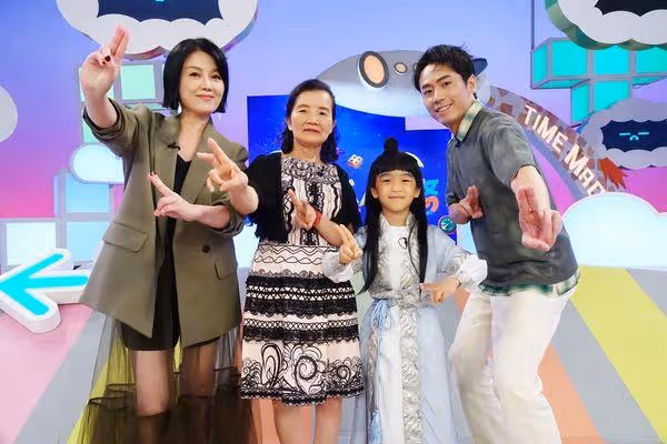 苗可麗淚灑攝影棚! 張瑞夫暖當長輩小太陽「認會先報八字」