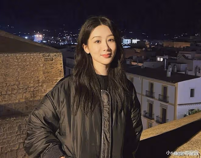 楊紫馮楚軒親密合照曝光!男方是時尚雜誌CEO,楊紫律師目前已取證