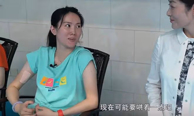 全紅嬋最新跳水畫面:訓練場再現水花消失術,陳若琳全程笑著指導