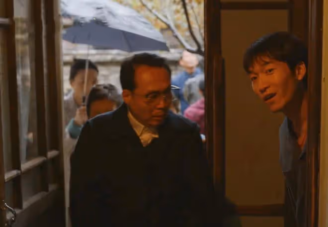 《小巷人家》吳珊珊被四個人毀掉,淪為「黃臉婆」,莊圖南太虛偽