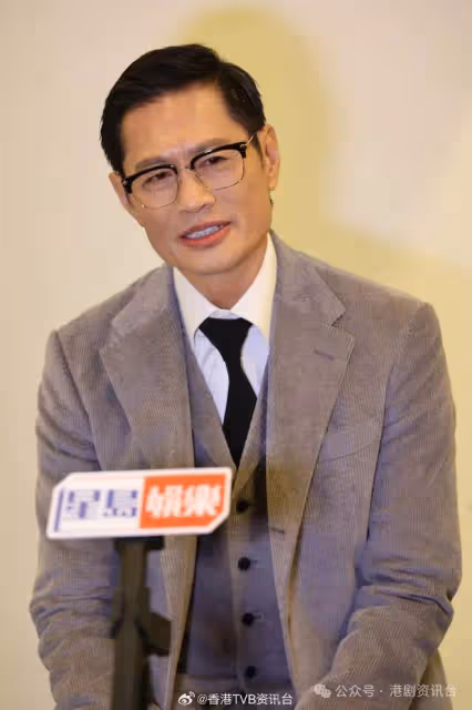 黃德斌首度伙拍影后葉童演舞台劇 談夫妻相處:儘量坦白誠實