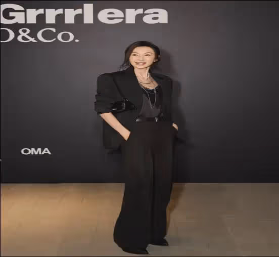 60歲張曼玉現身上海,生圖美到窒息!果然歲月不敗美人