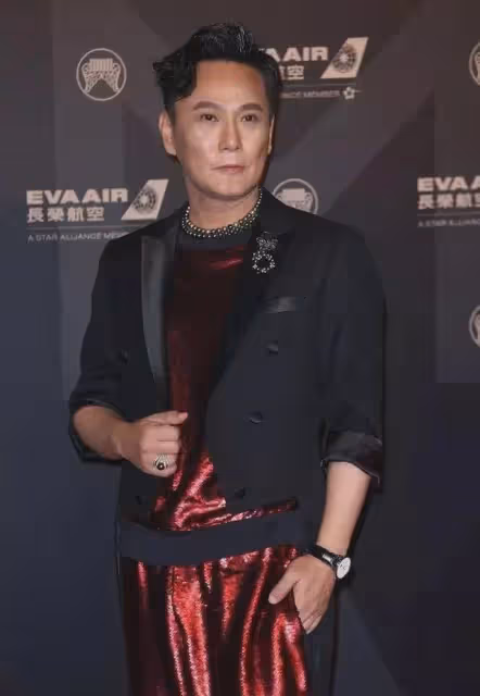 沉迷整容的這5位男神已經「面目全非」 ,太可惜了!