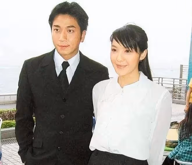 張馨予的渣男前任,出道20年經歷16個女人,至今無人敢嫁!