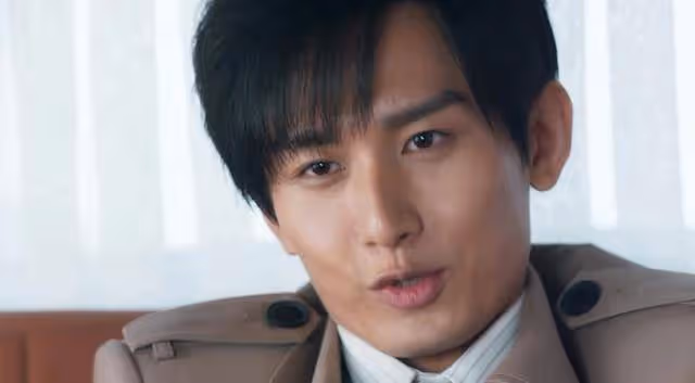不說台詞嘴閉緊,說詞嘴僵,王勁松難救34歲成毅尷尬演技