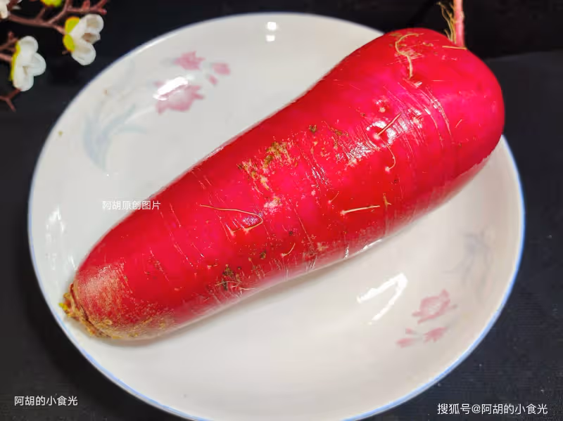 入冬不懂吃此菜太虧了,不起眼的蔬菜之王!經常蒸個菜卷,皮薄餡多、特軟和