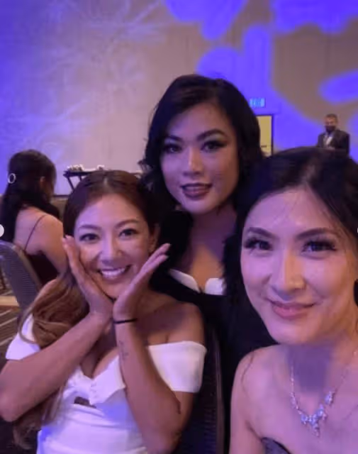 攜子赴美治療!TVB前女星何雁詩現場表現興奮,稱有好消息!