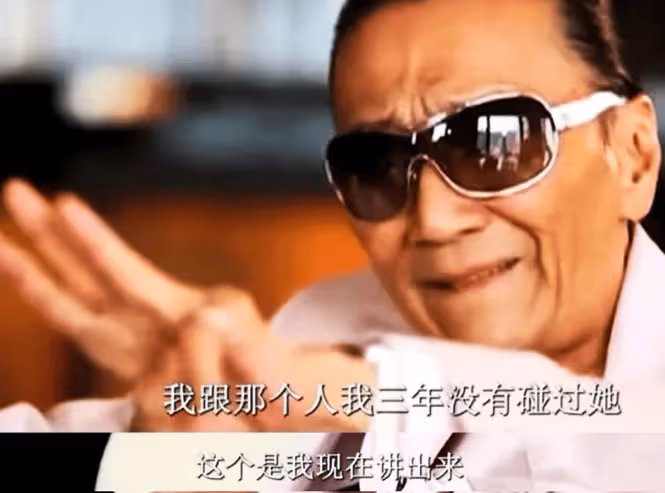從來沒滾床單也給2000萬,謝賢交小49歲嫩妹,讓謝霆鋒付分手費