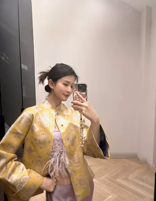又一個戀情大瓜，90後女星已嫁豪門？