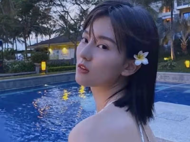 又一個戀情大瓜,90後女星已嫁豪門?