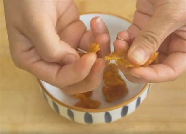 家裡有糯米的建議試試這懶人做法,香甜軟糯,比包粽子簡單又好吃