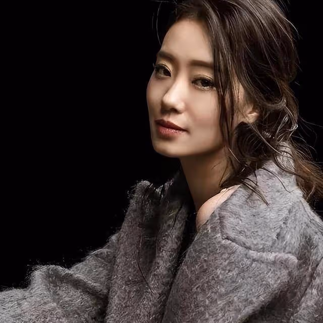2年後再看張小斐,爆紅到「打回原形」,恰恰說明娛樂圈的清醒