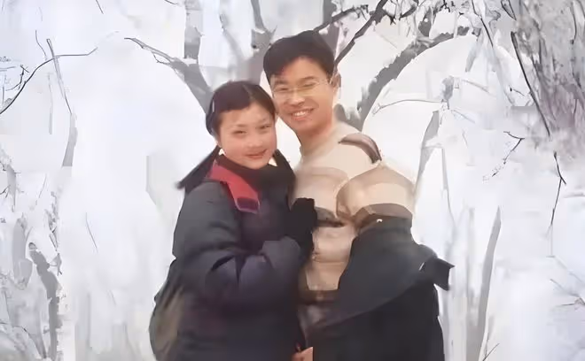 拋妻棄子,原配遺憾離世,成名後甩原配的3位男星,一個比一個絕