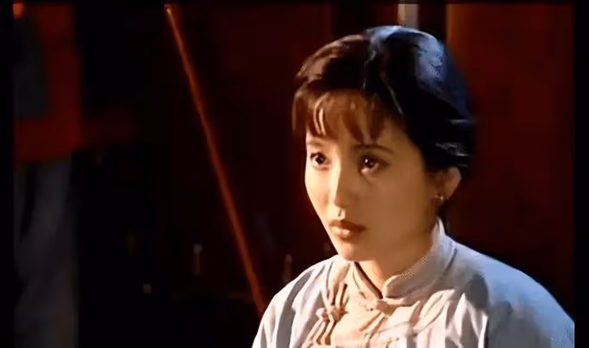 一眼萬年的美人,關之琳面若桃花,陳紅傾國傾城,榜首是盛世美顏