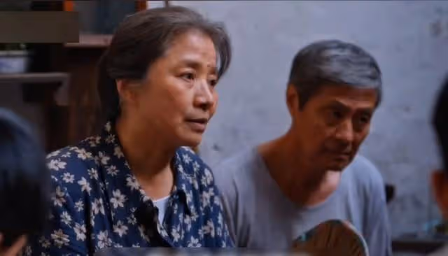 莊超英面對父母的養老算計,鵬飛堅定的護著大舅媽,怒懟外公外婆