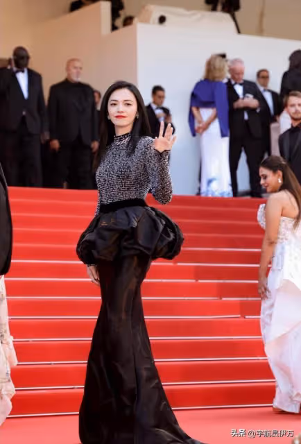 看了這5位明星「換臉史」,不得不信,紅氣養人才是最邪整容術!