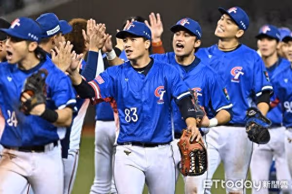 韓啦啦隊在台多紅? 韓記者親體驗大陣仗嚇到「地位有如偶像」