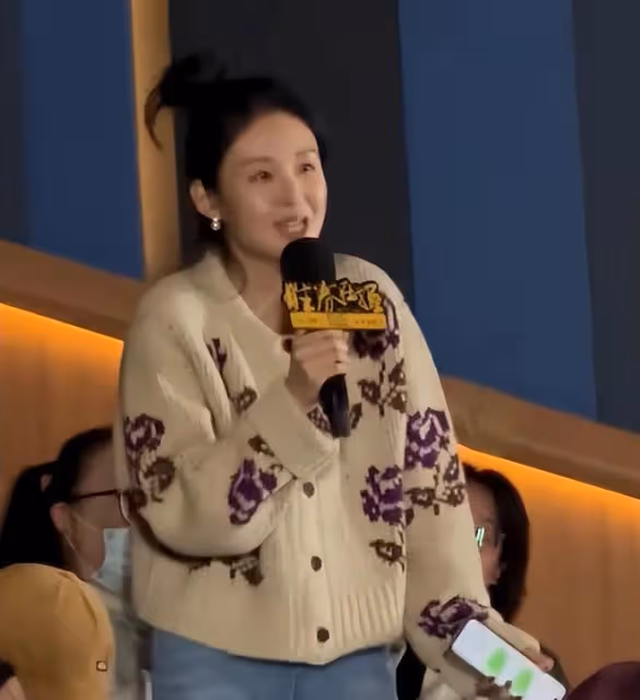 一部電影,娛樂圈的「人走茶涼」,在鄧超身上體現得淋漓盡致
