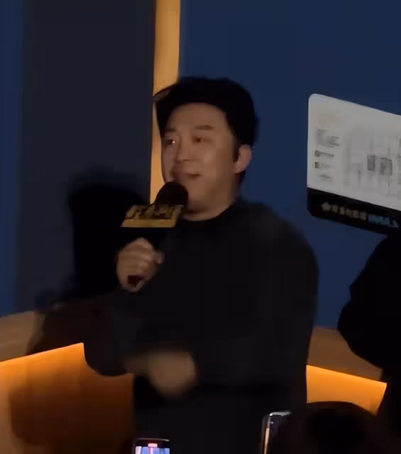 一部電影,娛樂圈的「人走茶涼」,在鄧超身上體現得淋漓盡致