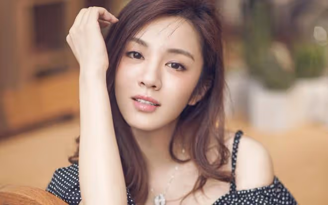 俞灝明王曉晨戀情曝光,兩人感情穩定見父母,網友:意外又般配!