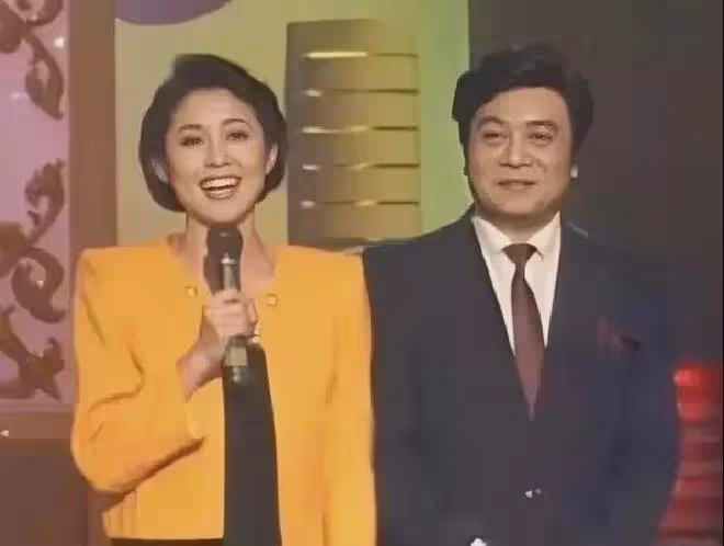 65歲倪萍錄完《再見愛人4》,氣得幾宿沒睡著,反觀自己感情