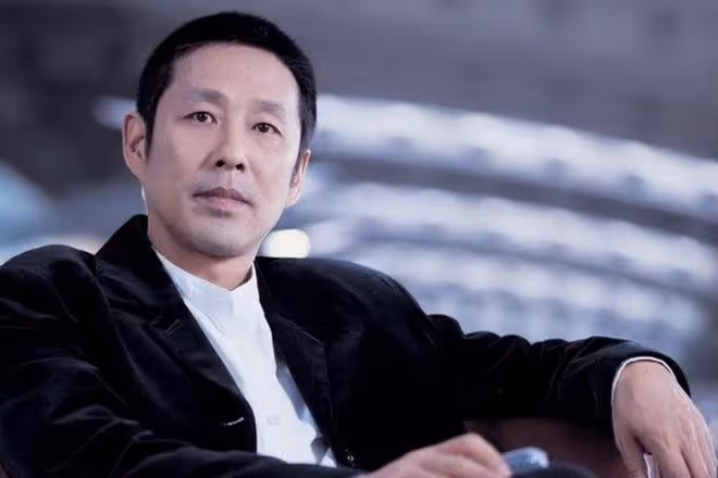 娛樂圈頂流家庭:丈夫是老戲骨,妻子是主持人,女兒成副教授!