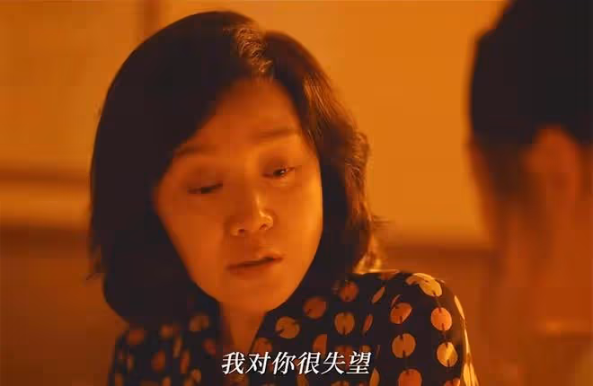《小巷人家》莊筱婷到死都不知,莊超英偏心圖南,害了黃玲一輩子