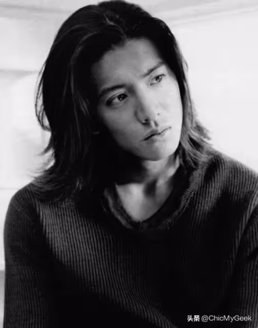 52歲木村拓哉被日本女性嫌棄,上榜《最不想抱擁男星》!