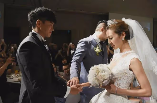 ​孫儷鄧超街頭激烈爭吵！嫁給鄧超的孫儷後悔了嗎？