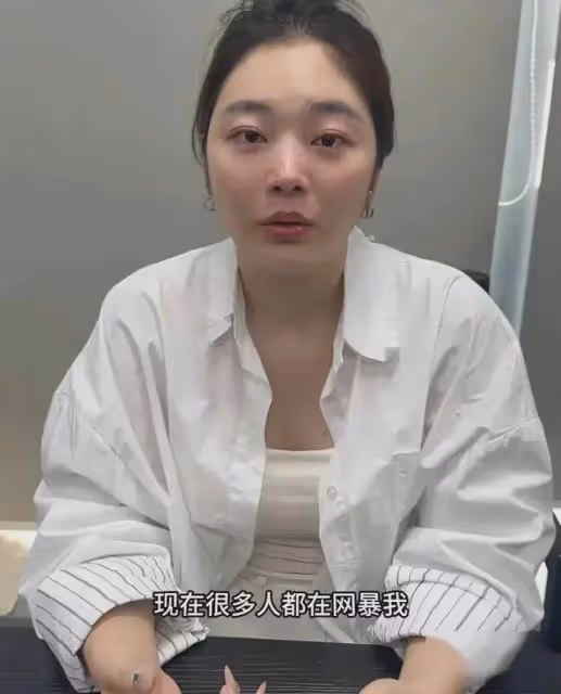 大貨車撞勞斯萊斯後續:疑似造假,原本是撞車,如今成「翻車」?