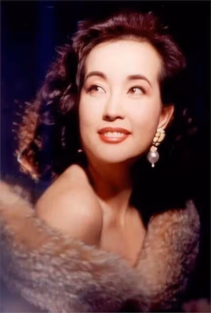 劉曉慶74歲生日無兒女陪伴,前夫陳國軍:她看遍老中醫就是懷不上