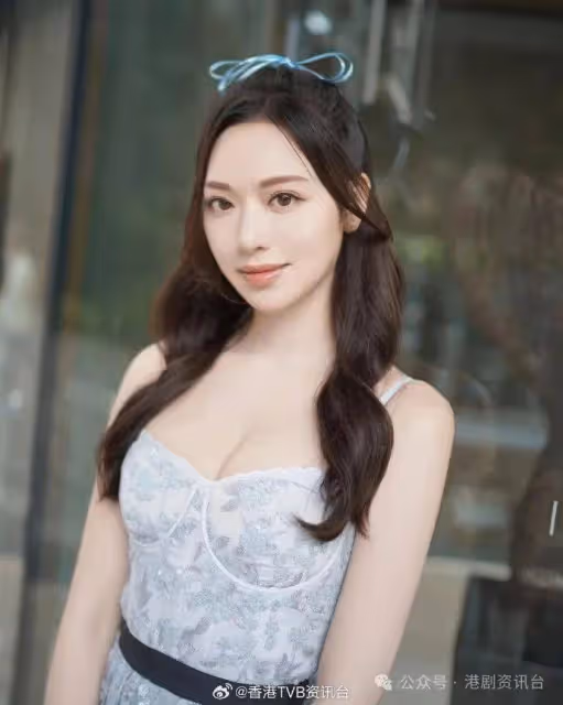 慘遭狠批作狀扮淑女!TVB力捧小花與師妹受訪曬流利英文