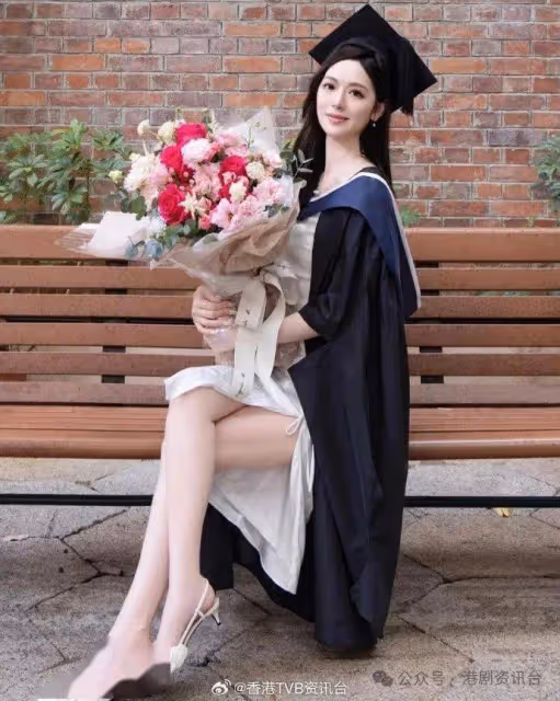慘遭狠批作狀扮淑女!TVB力捧小花與師妹受訪曬流利英文