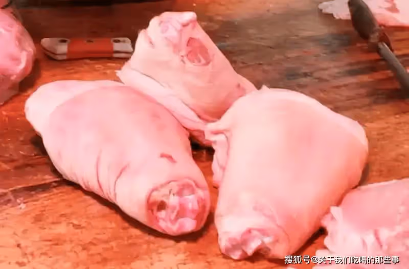 買肘子,需分清「前肘」和「後肘」,哪瘦肉多?區別很大,別買錯