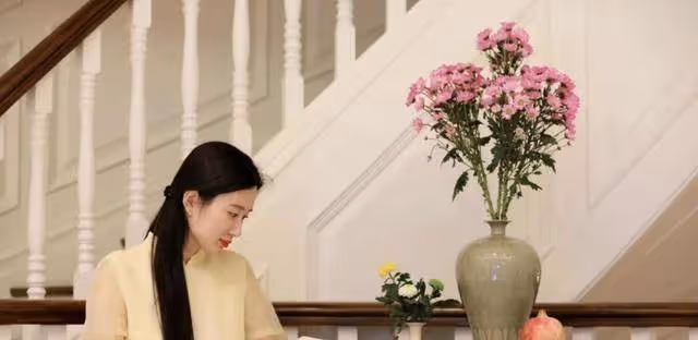 杜星霖離異後再嫁大31歲張紀中，只看重感情，成「女德代言人」