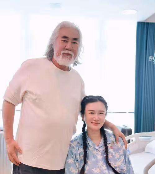 杜星霖離異後再嫁大31歲張紀中,只看重感情,成「女德代言人」