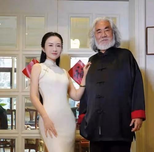 杜星霖離異後再嫁大31歲張紀中,只看重感情,成「女德代言人」