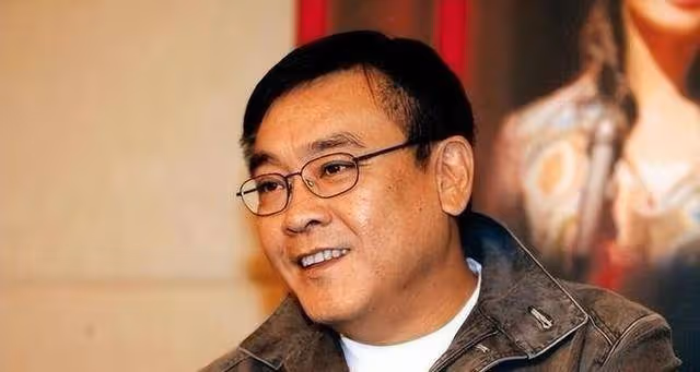 66歲的爾冬升8歲女兒近照曝光,聰明漂亮想成為發明家