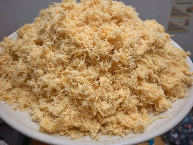 自製雞肉鬆（柏翠麵包機不用手搓版）
