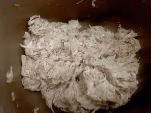 自製雞肉鬆（柏翠麵包機不用手搓版）