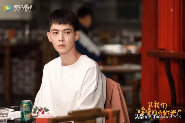 內娛最會接吻的90後男星!