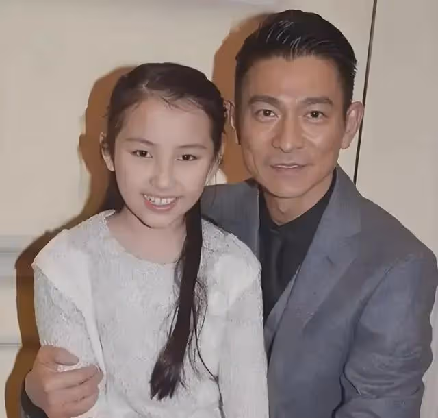 昔日紅極一時的10位香港藝人,如今境遇不同,有人幸福有人淒涼