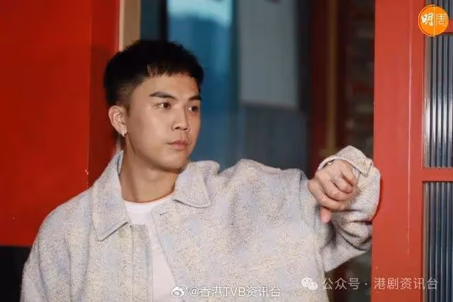 不忿老婆遭網絡欺凌 伍富橋:她外表如何關你乜事?