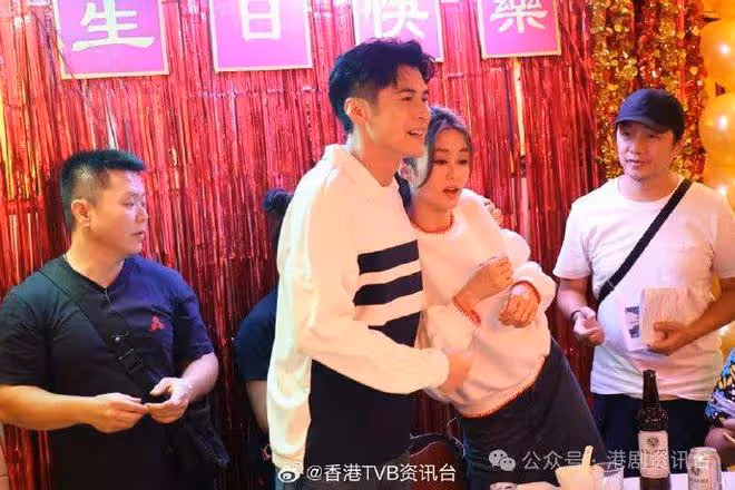 岑麗香孖陳家樂拍新劇大玩求婚情節　劇組預祝生日送上驚喜